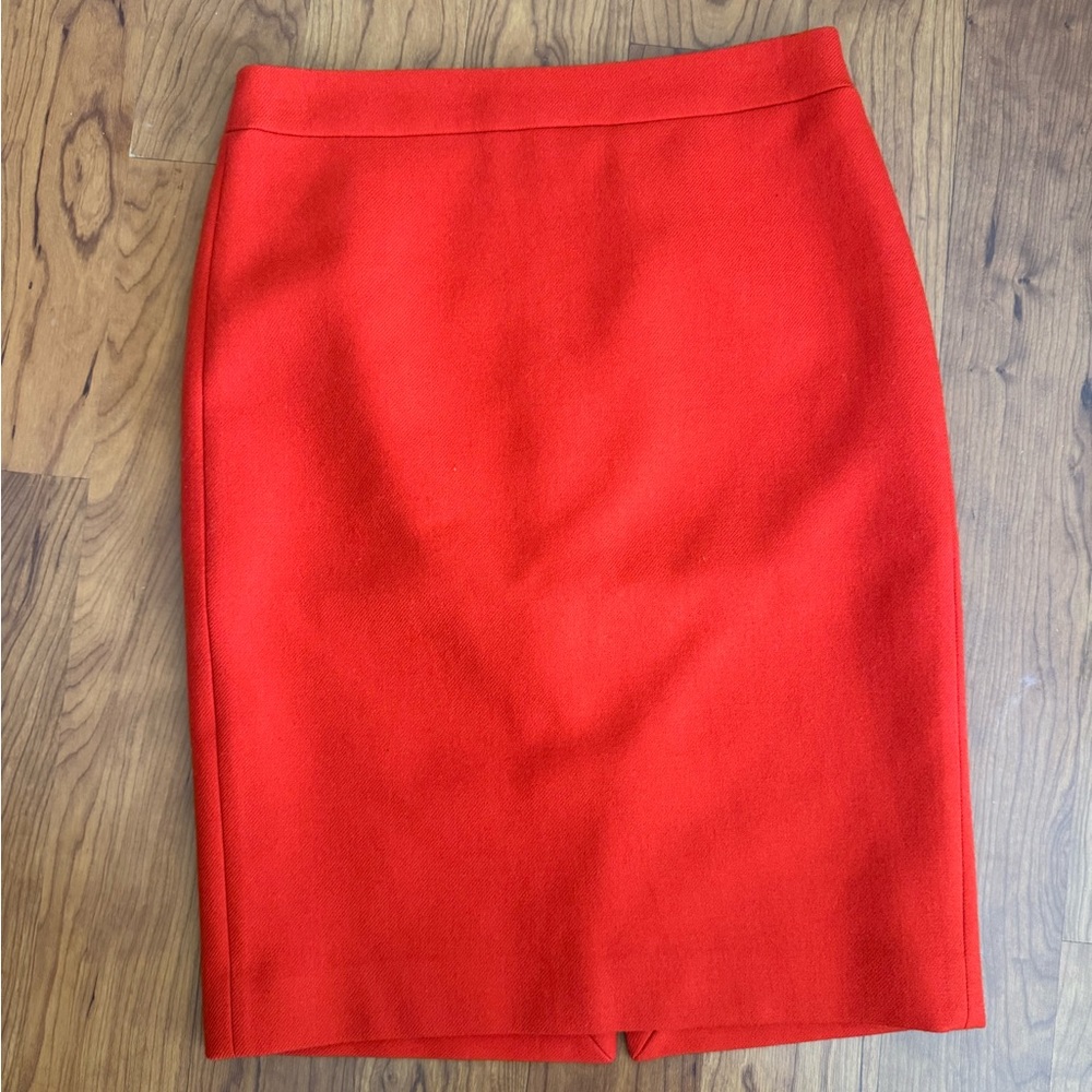 J crew Elegant Red Women's wool pencil Skirt size 2